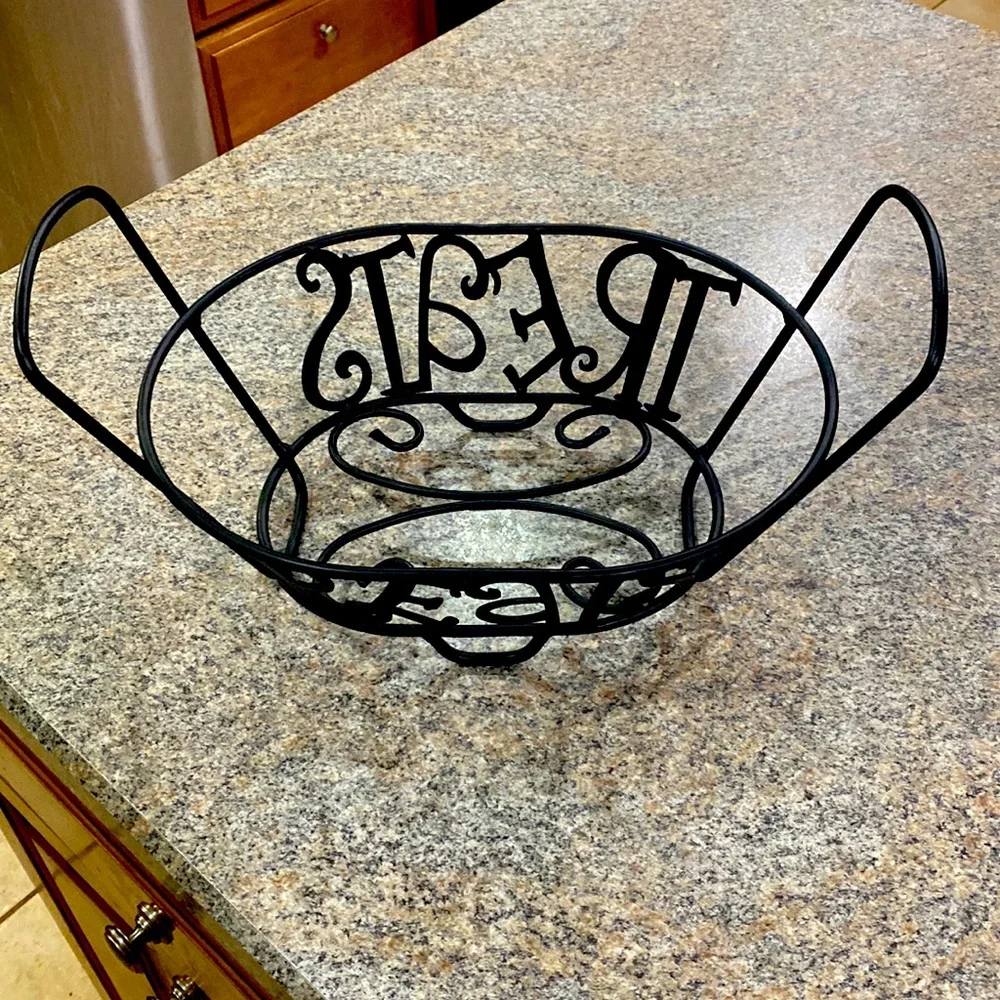 Longaberger wrought Iron treats stand - Picture 1 of 10